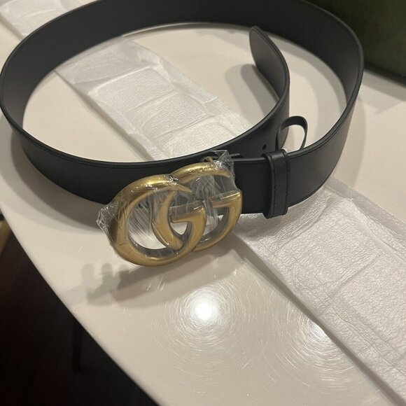 Vintage Gucci black leather gold buckle belt approx. 33 inches - Picture 5 of 5